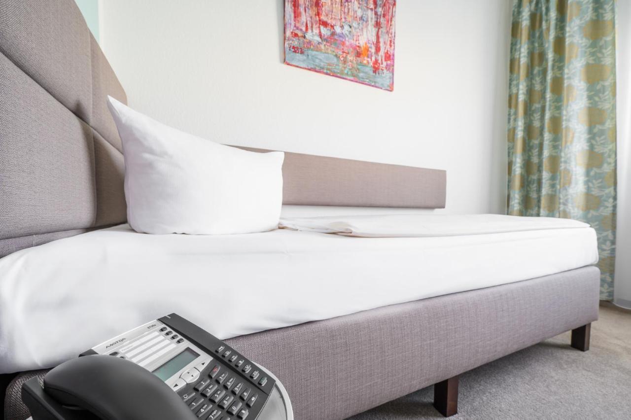Hotel Kaspar Garni Зигбург Екстериор снимка