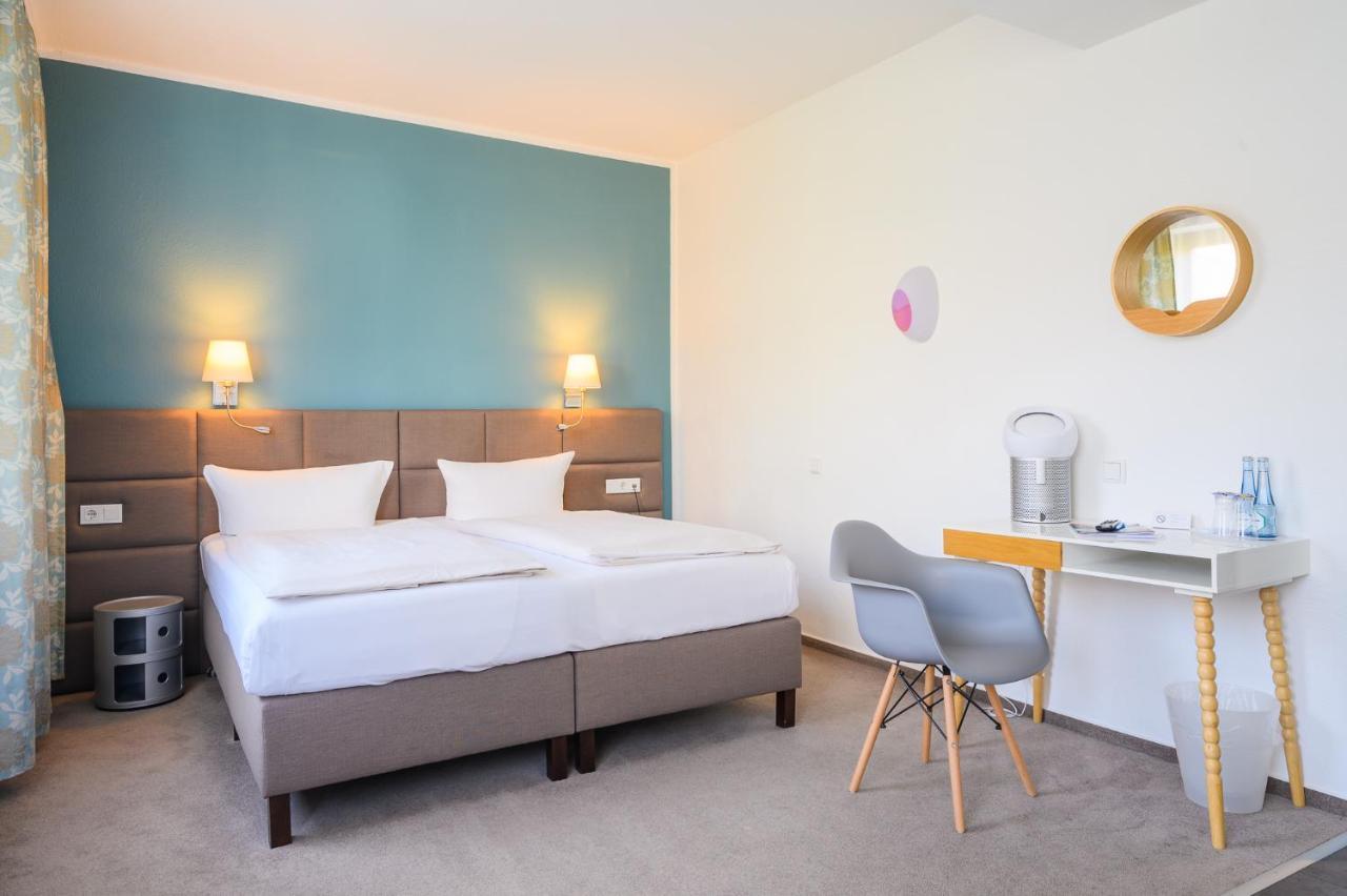 Hotel Kaspar Garni Зигбург Екстериор снимка